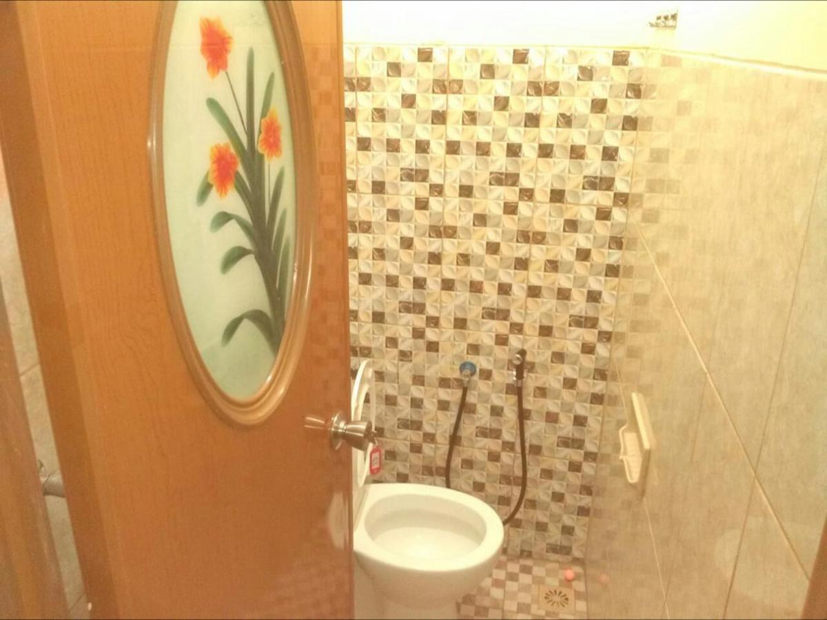 Hotel Danyshom Cikarang Exterior foto